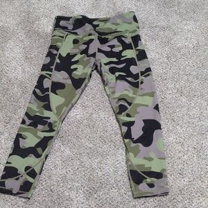 ZYIA Green and Black Kids Camo Leggings